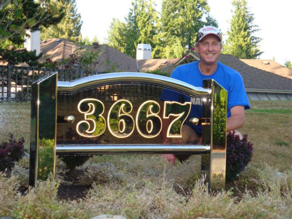 address sign